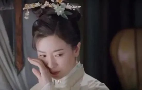 李晟说李佳航是极品黑,李佳航为何突然求生欲下降,去吐槽李晟呢?