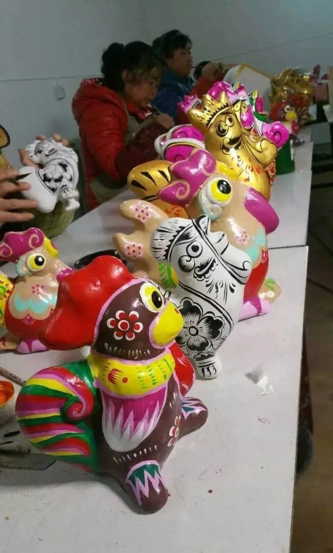 鸡年春晚吉祥物有毒:我跟外面的妖艳贱鸡不一样!