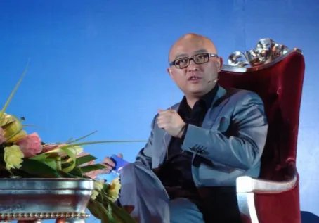 孟非不听劝告坚持爬山,结果导致病情严重,他怎么突然病倒了?