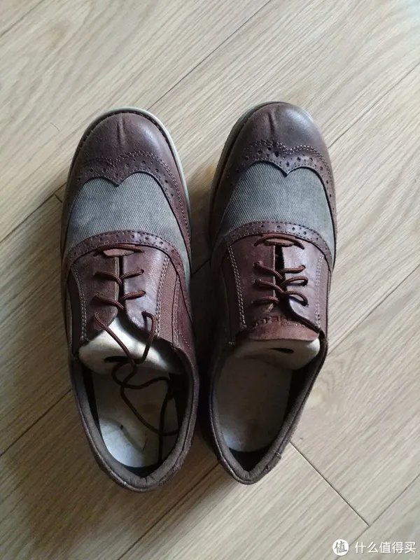 买鞋狂魔匠 篇一:斯凯奇+Rockport 男鞋 晒单*尺码建议*买小了半码的感觉