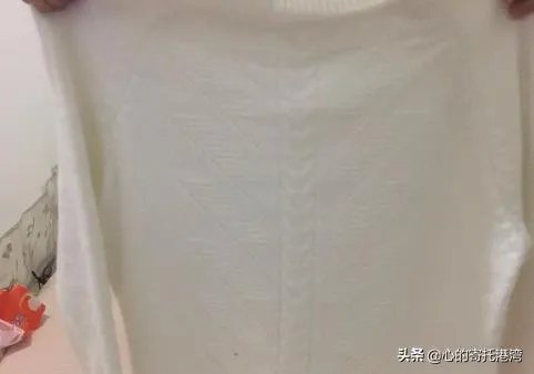 如何叠长袖的衣服?
