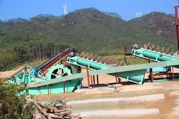 轮式洗砂机和螺旋洗砂机的区别在那些方面?