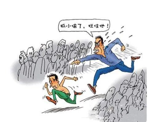 如何看待偷拿排骨,阿婆在超市门口被挂牌示众一事?