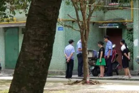 广西女租客发现天花板滴血,此事究竟是怎么回事?