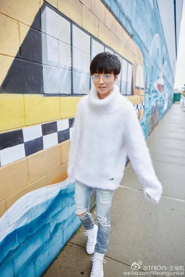 YHboys与TFboys你更喜欢那个组合?