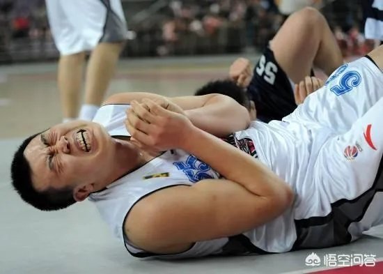 为何郭士强会认为韩德君没有受伤,他们就能战胜新疆队?