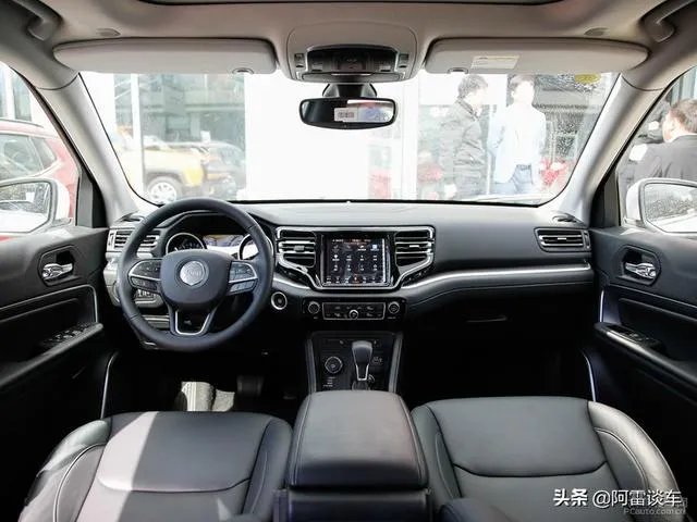 jeep大指挥官多少钱,性能如何?