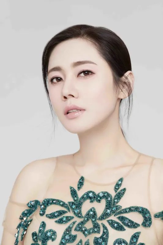 于晓光撩妹后续来了,工作人员回应是邻居,网友希望秋瓷炫坚强,你怎么看?