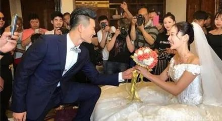 饰演《小兵张嘎》中嘎子结婚了?他的老婆是谁?