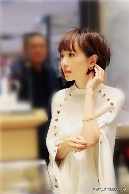 《鲁豫有约》当中,鲁豫对嘉宾的提问真的那么有水平吗?