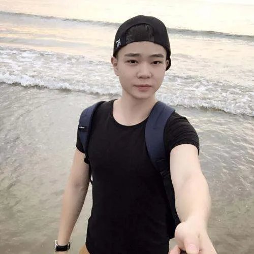 icon谢天宇什么家境啊?