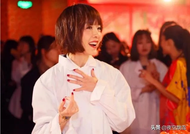 《鲁豫有约》当中,鲁豫对嘉宾的提问真的那么有水平吗?
