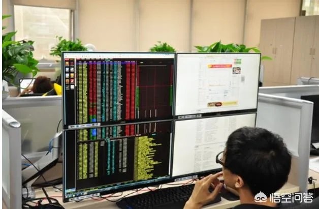 如果把房子卖了,50万元,专门炒股,能够一家三口开支吗?