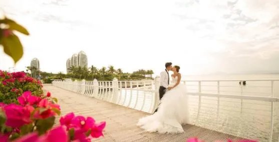去拍婚纱照大概多少钱 婚纱照去哪里拍排行榜