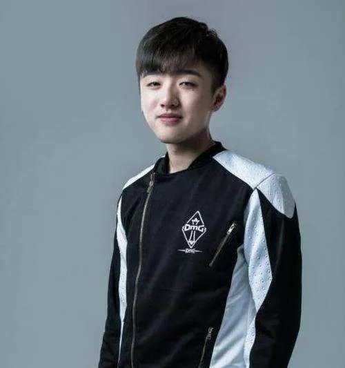icon谢天宇什么家境啊?