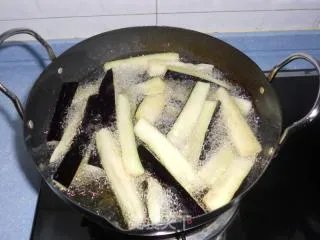 正宗鱼香茄子