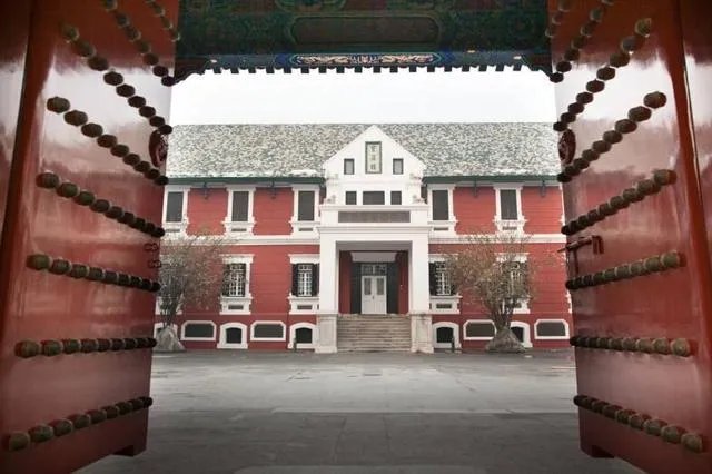 故宫的宝蕴楼为什么叫这个名字?是曾经藏过什么宝贝?