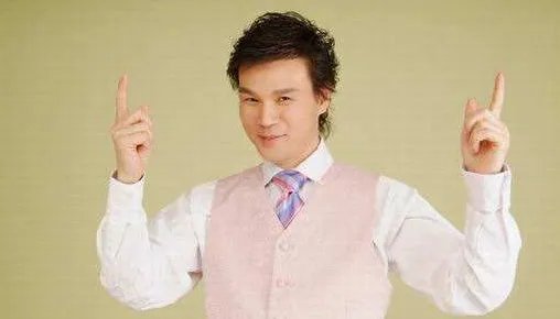 原安徽台主持人李彬现在的生活是什么样的?