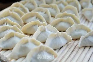 荠菜饺子