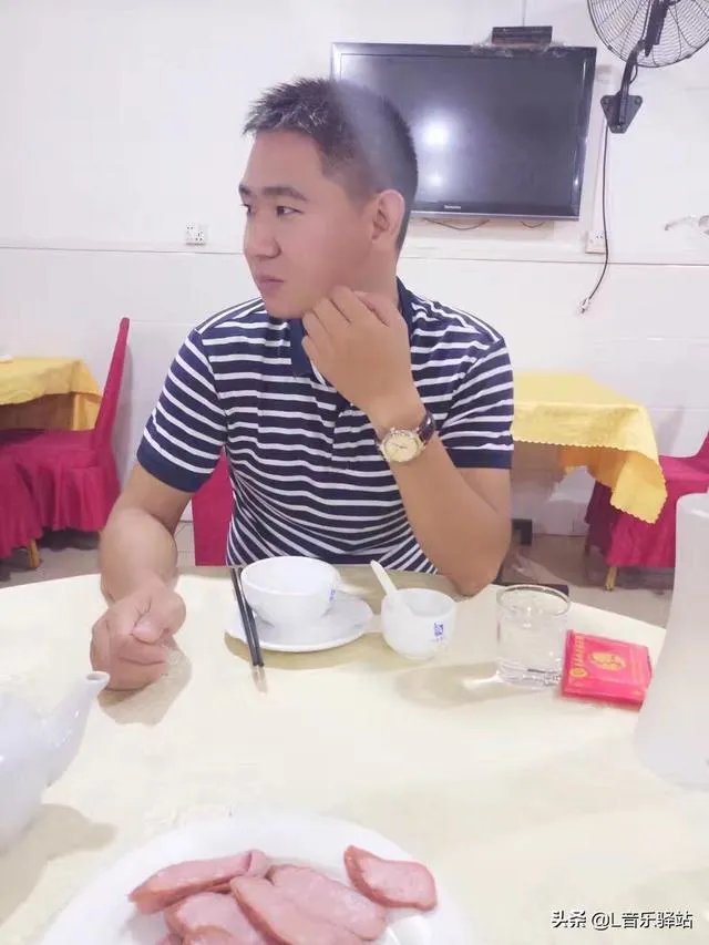 如何理解周华健经典歌曲《朋友》歌词的意思?