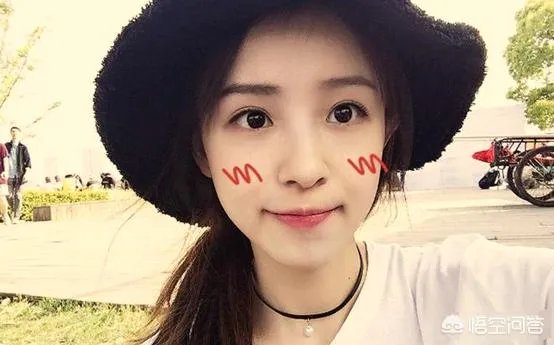 斗鱼二珂又发新专辑了,为什么她之前在熊猫没有火起来?
