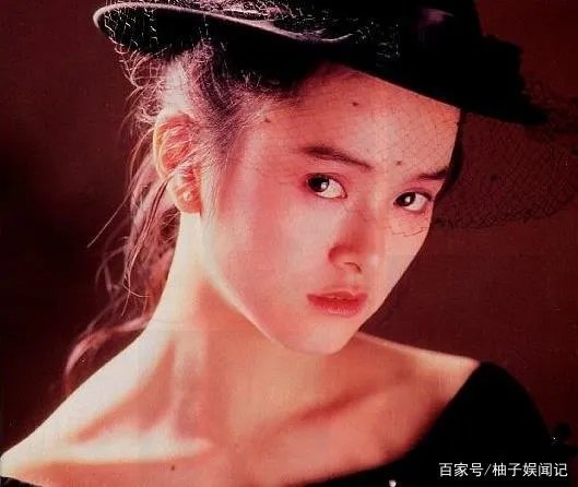叶蕴仪是如何从一个“糖瓷娃娃”变成“玉奶奶”的?