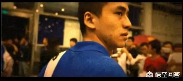 你如何看待有网友说:厂长当年对WE已经仁至义尽了,微笑被打退役是因为一款手游?