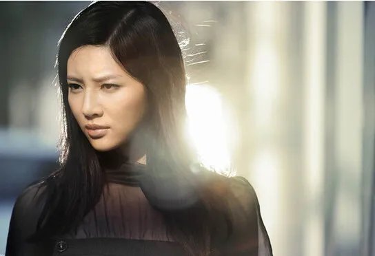 宋汶霏去世广州出殡 “岩女郎”红颜薄命