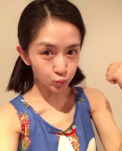 全球女星素颜大PK图赏 只有真女神敢晒素颜照!