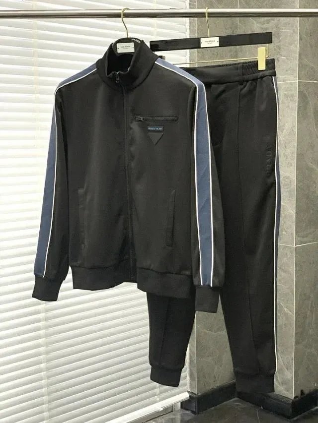 普拉达的服装风格是什么?