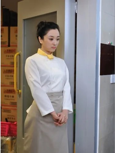 后厨素素扮演者章婷婷,章婷婷个人资料,章婷婷星座