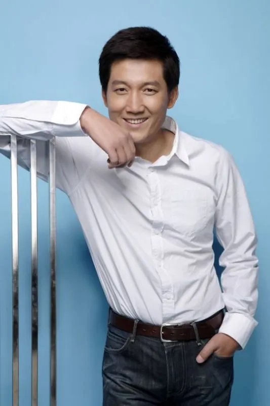 你认为李崇霄在《老牛家的战争》一剧的表现怎么样?