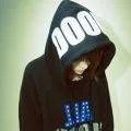 求非主流伤感100X100的头像 男的 最好越伤感越好 不要看看到脸的