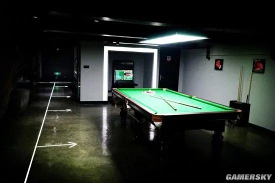 LOL小智、小漠网咖照片曝光:2元/时超良心 充值送iPhone8