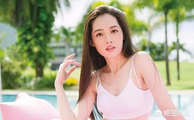 如何看待向佐和郭碧婷的恋情,你觉得他们般配吗?