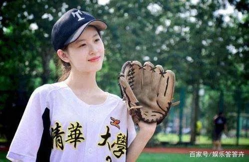 刘强东为什么喜欢“奶茶妹妹”？