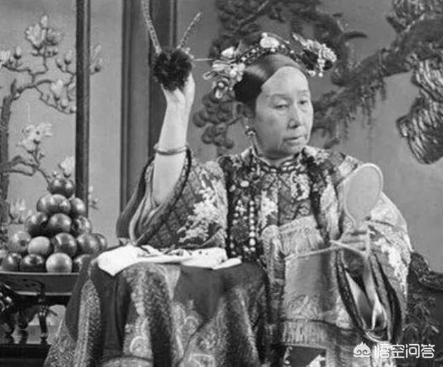 安德海比李莲英差在何处,为什么同为慈禧身边的红人,他死的那么早?