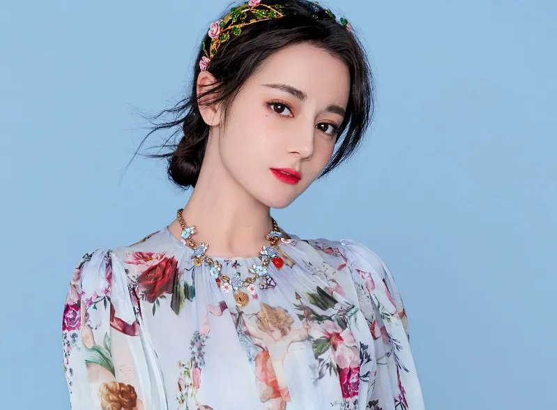 央视镜头下的女明星,哪几位才是娱乐圈真正的小花旦?