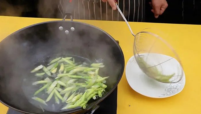 春笋怎么做好吃 春笋的做法