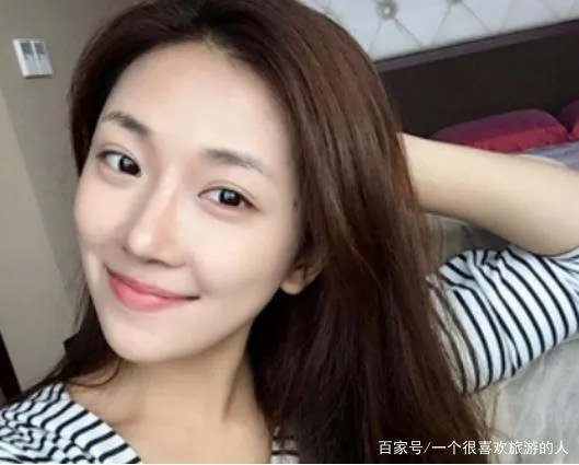 猎场这部电视剧中,胡歌和万茜都很出名了,为何女一号却没人记住?