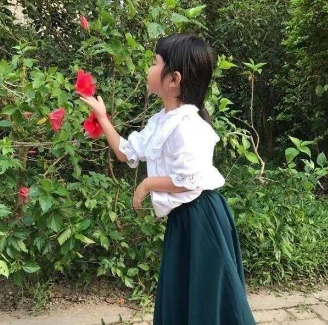曹格女儿Grace大变样,姐姐这般容颜还会有人说她丑吗?