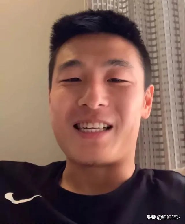 武磊视频报平安,球迷可以放心了,武磊都说了些什么呢?你怎么看?