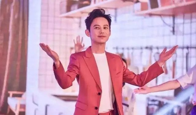 何炅为什么自责?这事你怎么看?