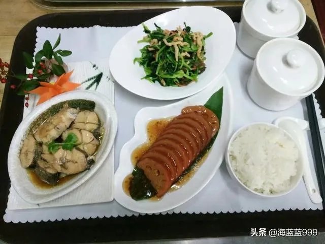 邻居奶奶经常把自己吃不了的蔬菜送给我们吃,我应该怎么拒绝?