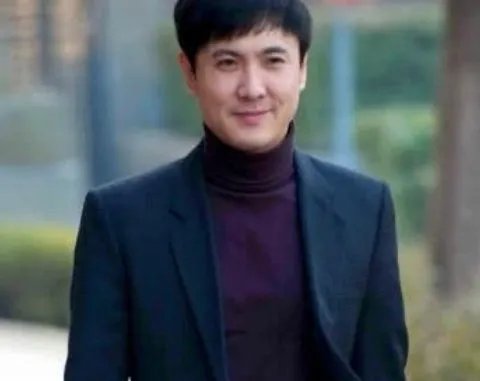 沈腾在综艺节目中为何在“马丽贾玲之间”选择了马丽?