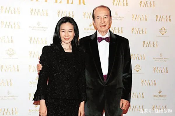 赌王儿子隐居海外30年,何猷君生母是梁安琪,为何由何超琼抚养?