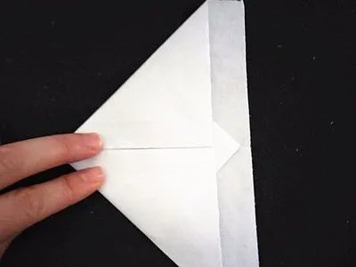 “开学第一课”中的歼15纸飞机怎么折