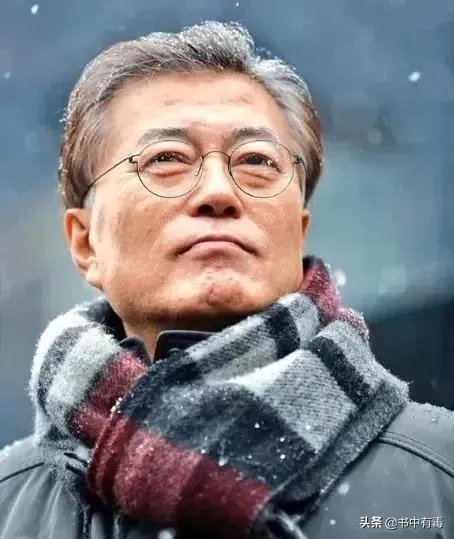 李明博终审获刑17年,“纸面服刑”的可能性有多大?
