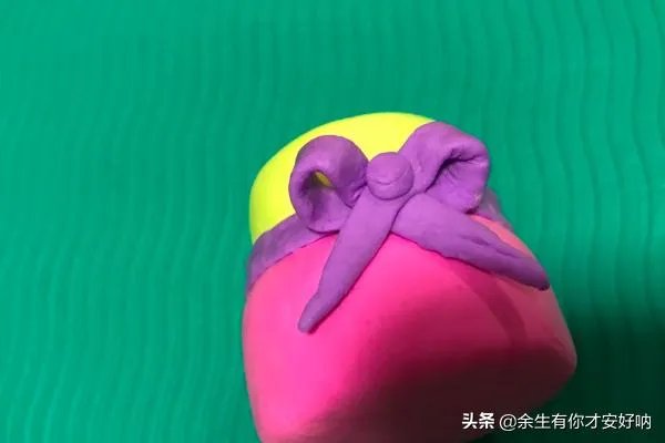 超轻粘土生日蛋糕教程?
