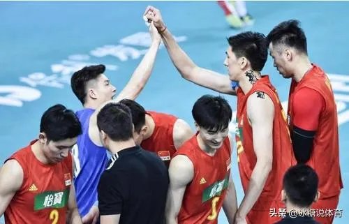 中国男排0:3完败伊朗仍晋级半决赛,如何评价两队全方位差距?
